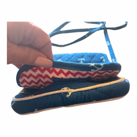 Charming Nautical Anchor Quilted Crossbody Bag by Darice - Picture 4 of 6